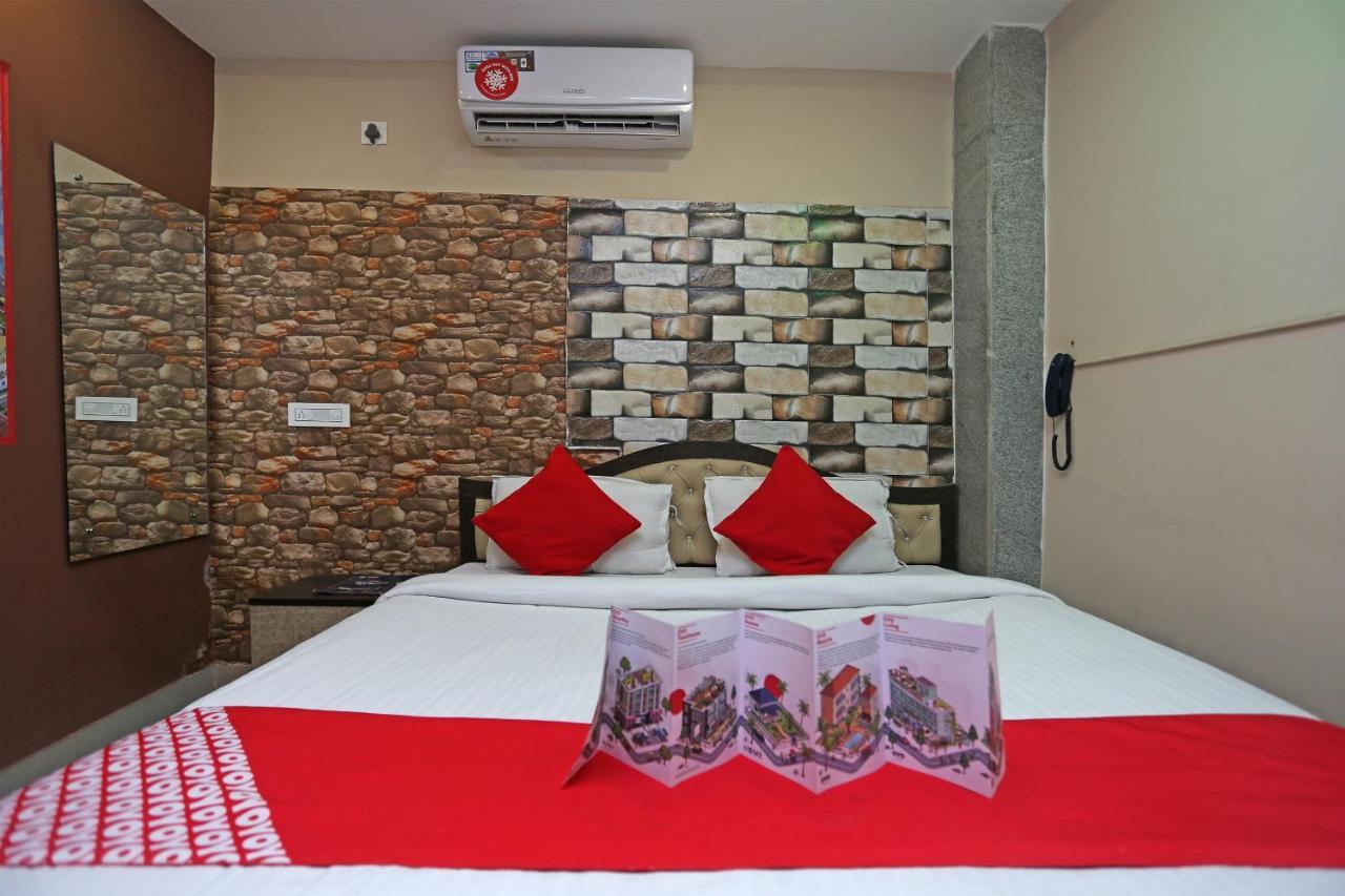 Oyo 14487 Hotel Stay Inn Calcutta Exteriör bild
